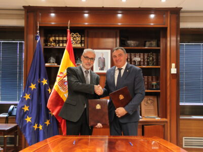 AMAC y el CSN firman un convenio de colaboración para mejorar la información y transparencia sobre asuntos nucleares en la población