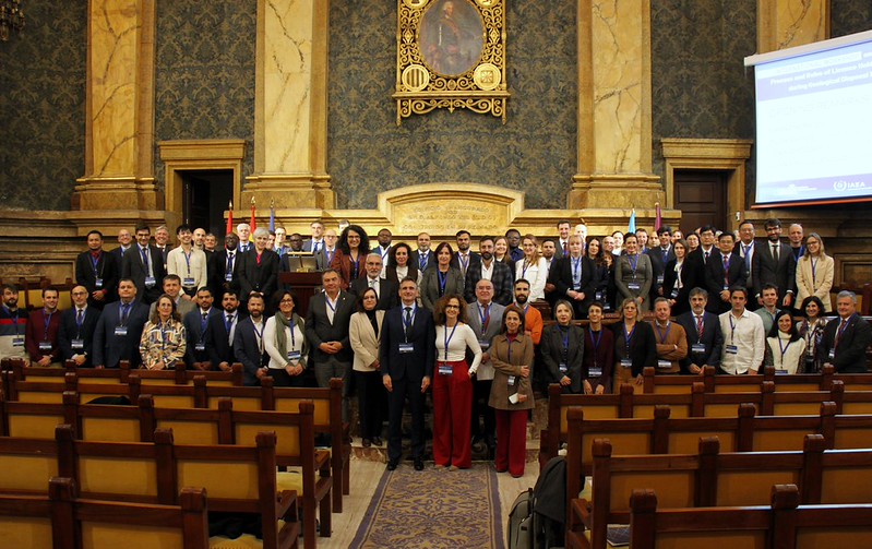 foto de familia seminario internacional OIEA
