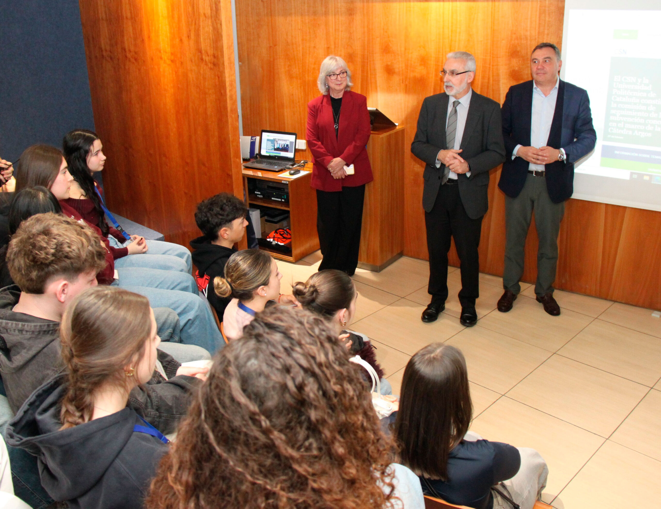 Presidente CSN y AMAC durante jornadas informativas
