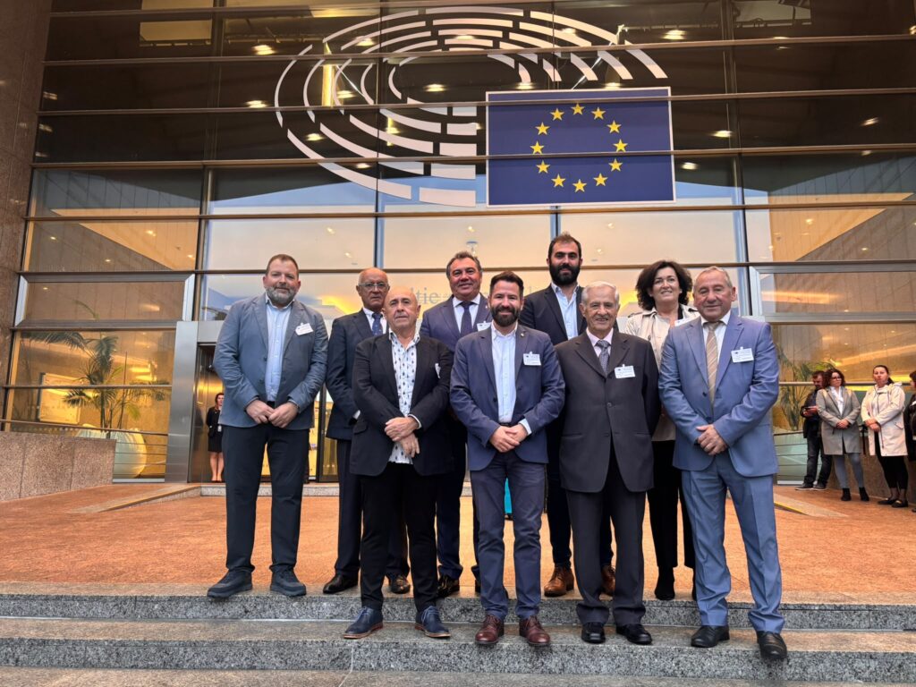 representantes AMAC en Bruselas